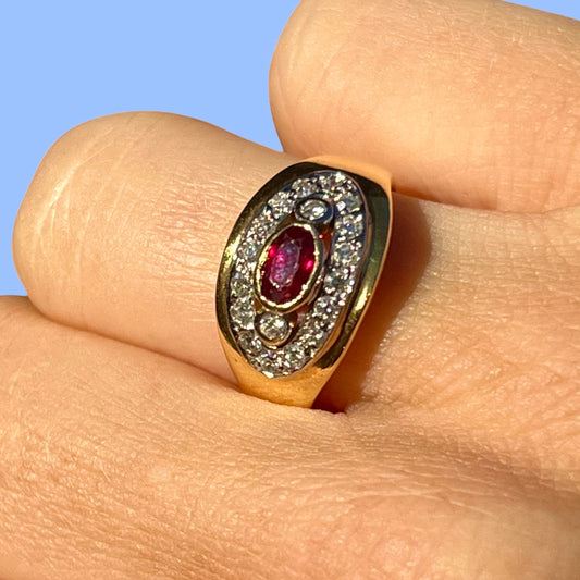 Vintage 18k Ruby and Diamond Cluster RIng