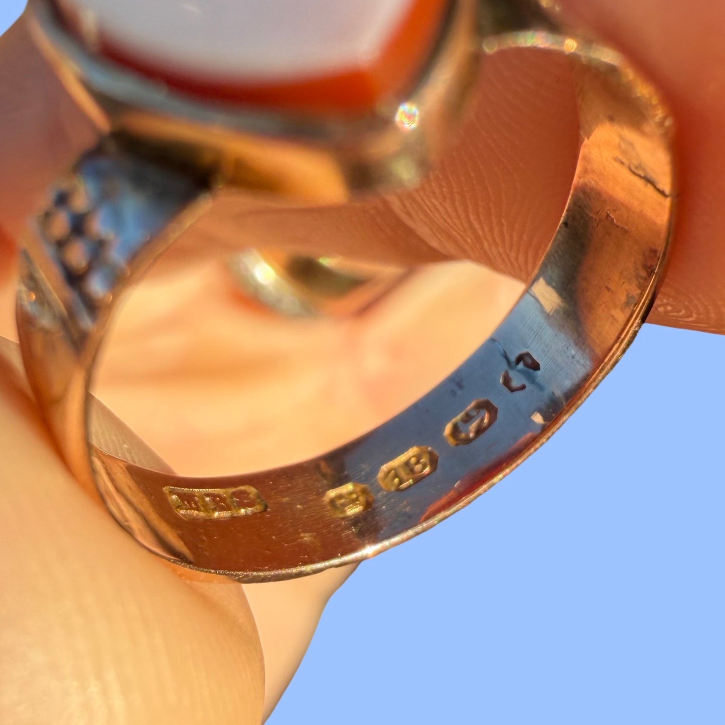 Antique 18k Sardonyx Shield SIgnet Ring